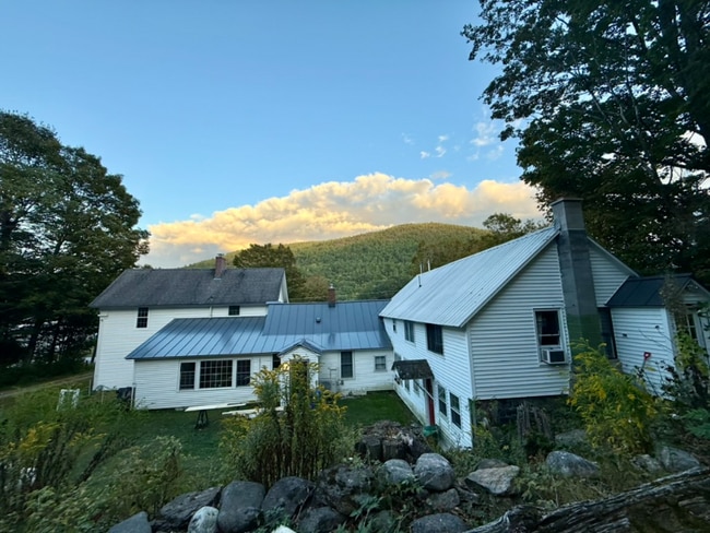 205 West St