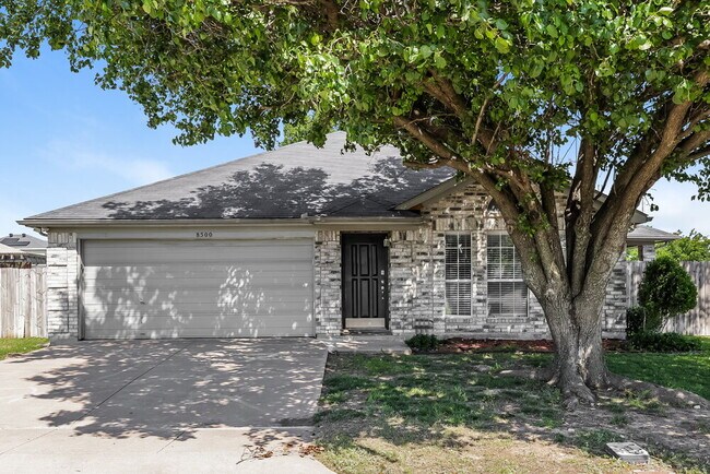 property at 8500 Cove Meadow Ln