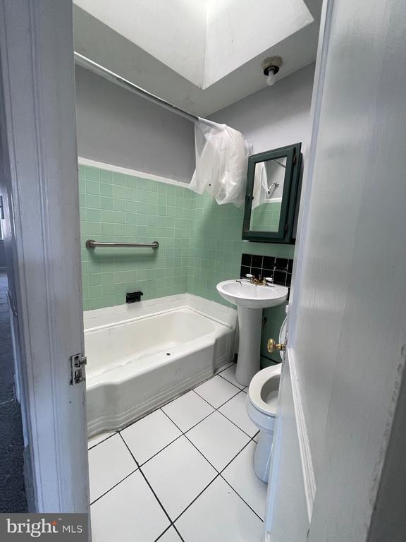 property at 7328 Sherwood Rd