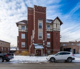 3302 Kenilworth Ave in Berwyn, IL - Building Photo - Building Photo