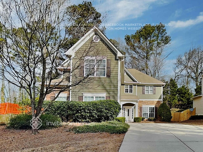 property at 2096 Somerset Pl SE