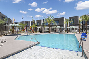 Nola Sky Apartments