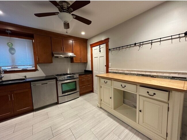 101 Colborne Rd in Boston, MA - Building Photo - Building Photo