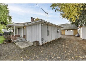 40748 NW Verboort Rd in Forest Grove, OR - Building Photo - Building Photo