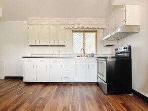 305 S Manning Ave in Muncie, IN - Foto de edificio - Building Photo