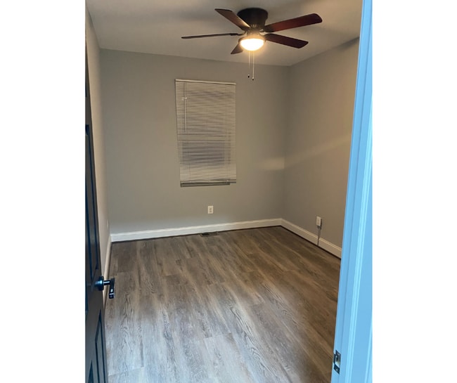 2103 Belair Rd in Baltimore, MD - Building Photo - Building Photo