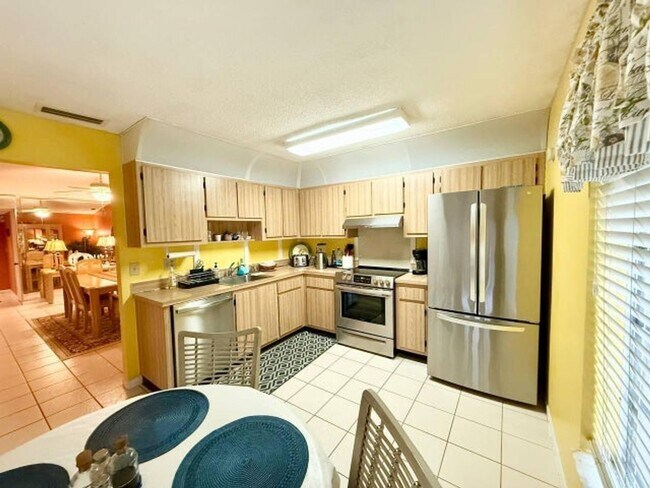 5496 Viburnum Cir in Delray Beach, FL - Building Photo - Building Photo