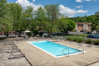 Newberry Parc in Louisville, KY - Building Photo - Building Photo