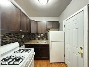 4265 W Addison St in Chicago, IL - Building Photo - Building Photo