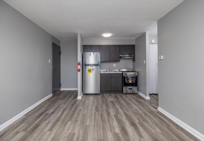 3110 Knights Rd in Bensalem, PA - Building Photo - Building Photo