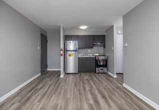 3110 Knights Rd in Bensalem, PA - Building Photo - Building Photo