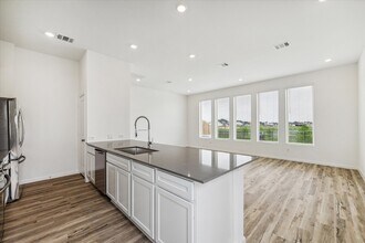 5518 Amber Brook Ln in Fulshear, TX - Building Photo - Building Photo