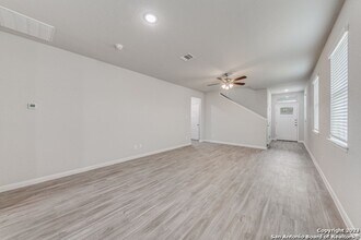 227 Joseph Cir in Schertz, TX - Building Photo - Building Photo