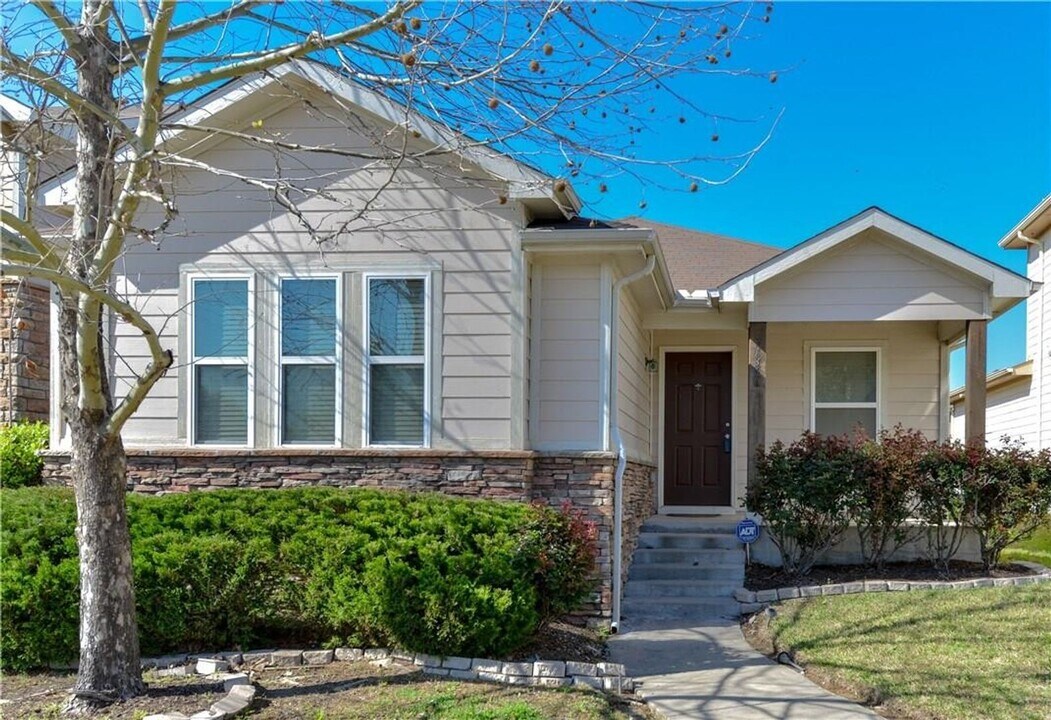 7136 Wind Row Dr in McKinney, TX - Building Photo