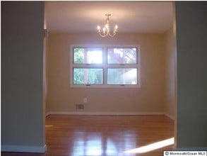 252 Spring St in Red Bank, NJ - Building Photo - Building Photo