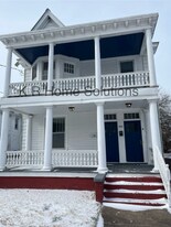 246 Hatton St, Unit B in Portsmouth, VA - Building Photo