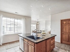 13859 Legend Trail in Broomfield, CO - Building Photo - Building Photo