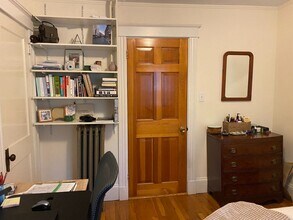 21 Sartwell, Unit Top Floor in Somerville, MA - Building Photo - Building Photo
