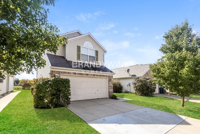 2733 Dawnlake Dr in Indianapolis, IN - Building Photo - Building Photo