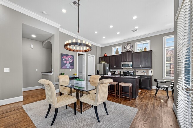 property at 9413 Fannin St