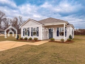 14302 Firefly Ln in Tuscaloosa, AL - Building Photo - Building Photo
