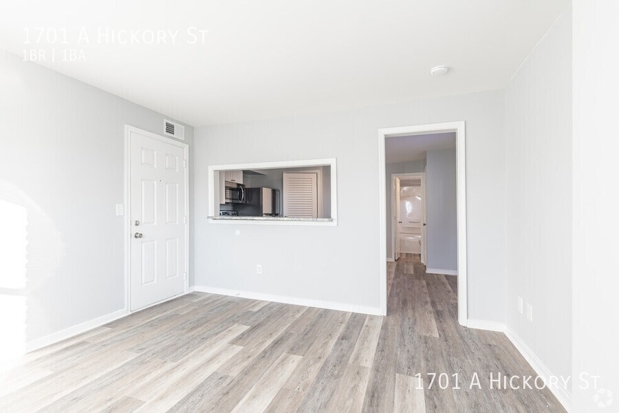 1701 Hickory St in Richmond, VA - Building Photo