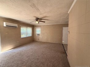 425 Squirrel St in Fayetteville, NC - Building Photo - Building Photo