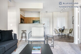 5416 Fair Ave-Unit -FL2-ID580 in Los Angeles, CA - Building Photo - Building Photo
