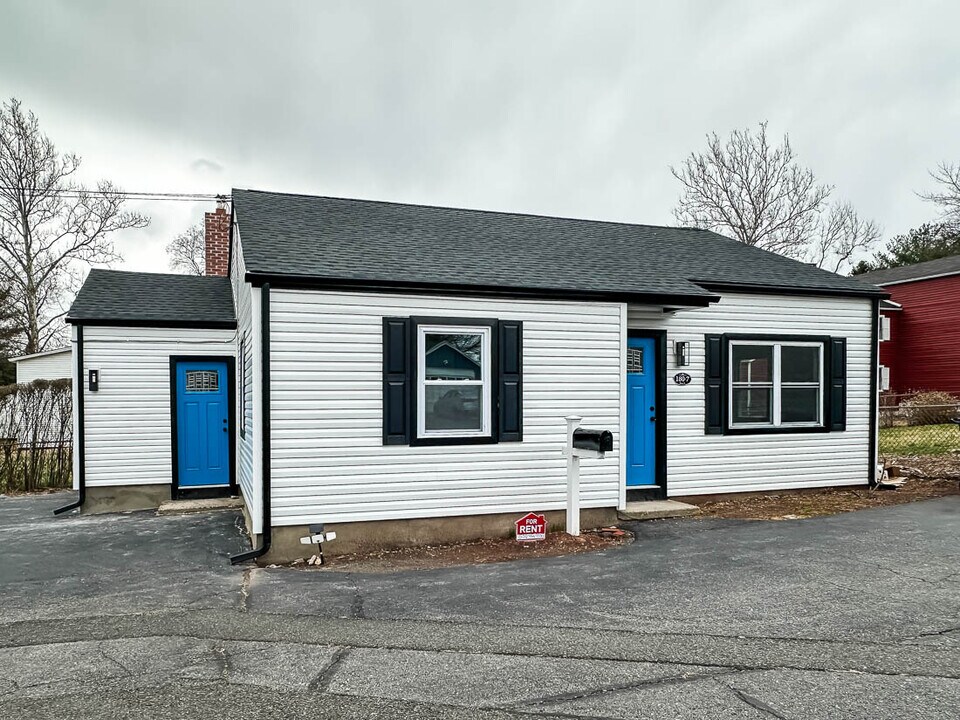 180 Main St in Flemington, NJ - Foto de edificio