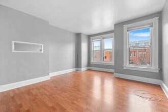 22 W 25th St in Baltimore, MD - Building Photo - Building Photo
