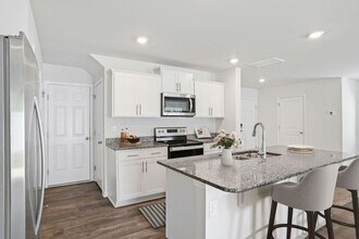 2006 Ryker Davis Ln in Charlotte, NC - Building Photo - Building Photo