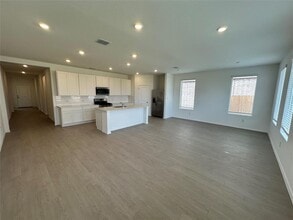 281 Seven Seas Dr in Kyle, TX - Building Photo - Building Photo