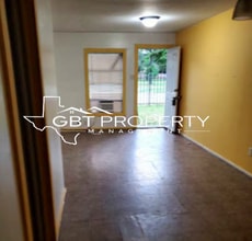 207-207 Davis St in Longview, TX - Building Photo - Building Photo