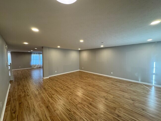 15031 Tiki Trail in Noblesville, IN - Building Photo - Building Photo