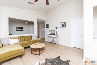 2210 Carousel Dr in Killeen, TX - Building Photo - Building Photo