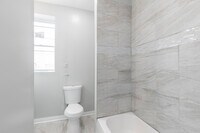 1816 S 21st St, Unit 2 photo'
