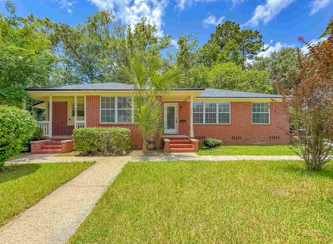 property at 652 Miccosukee Rd