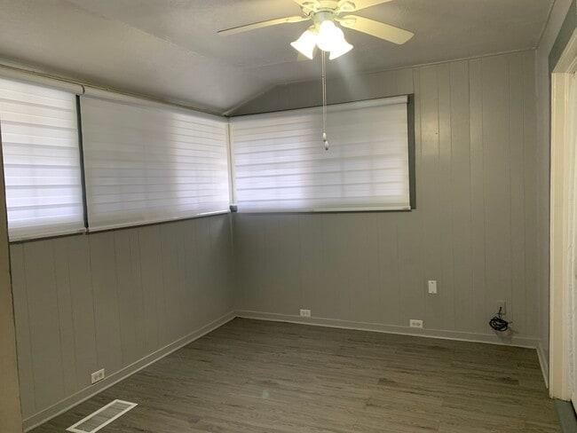 property at 47 W Elm St