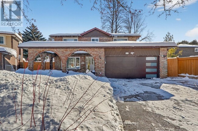 property at 2537 Annelyn Ct