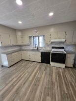 2827 Horseshoe Pike in Palmyra, PA - Building Photo