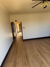 6609 S California Ave, Unit 2nd floor front in Chicago, IL - Building Photo - Building Photo