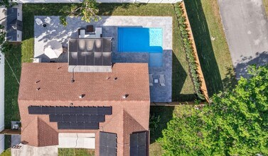667 Blue Jay Rd in Delray Beach, FL - Building Photo - Building Photo