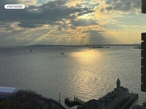 1 West St in New York, NY - Building Photo - Building Photo