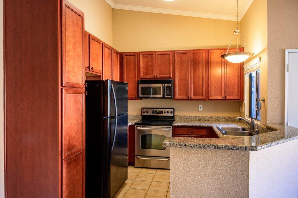 78650 Ave 42 in Bermuda Dunes, CA - Building Photo