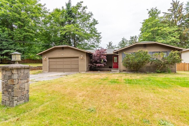 property at 2118 Lavender Ln