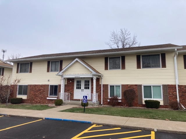 property at 806 Huckleberry Heights Dr