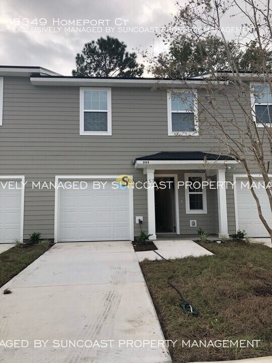 8349 Homeport Ct in Jacksonville, FL - Building Photo