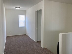 6032 N Leaping Foal St in North Las Vegas, NV - Building Photo - Building Photo