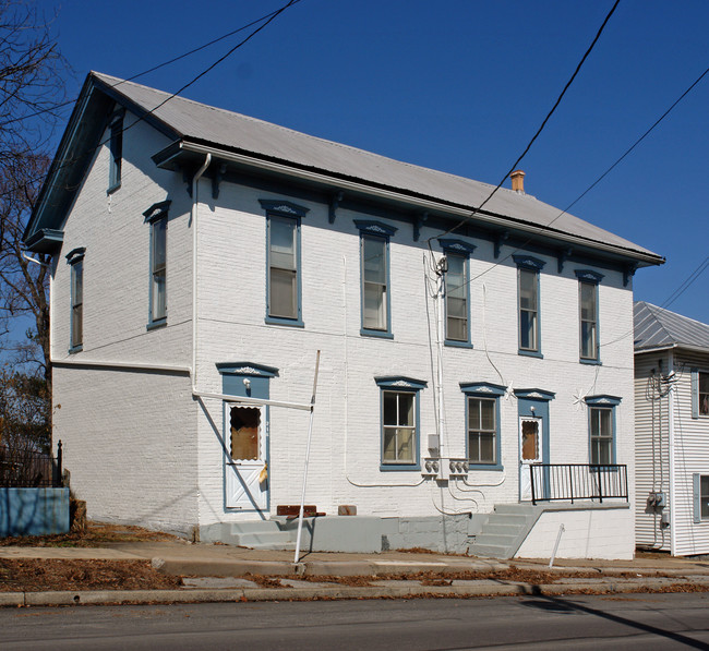 212-216 Main St