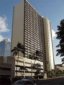 1255 Nuuanu Ave, Unit 3211 in Honolulu, HI - Building Photo - Building Photo